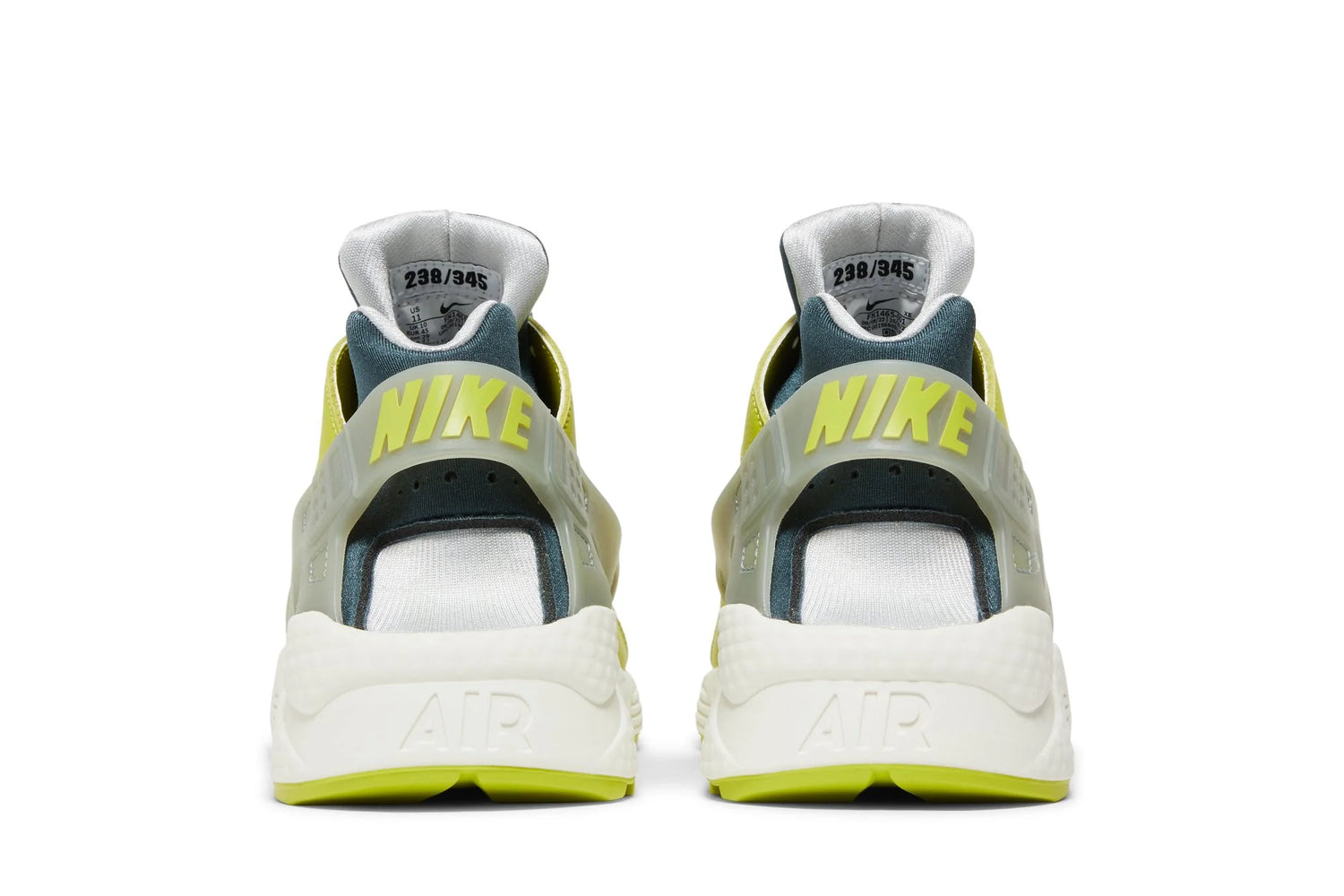 Oregon Player Edition Air Huaraches
Limited to a total of 345 pairs, each is individually numbered inside the tongue, while proudly sporting the Duck’s “O” logo on the tongue’s outside.

The design also features premium construction with neon green leather overlays surrounding the Huarache’s iconic neoprene bootie. Nike Swoosh branding on the leather toe piece as well as an all caps “NIKE” on the rubber heel cage complete the shoe’s classic retro look.