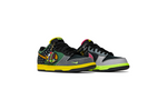 DOAF What The Duck Nike Dunk Low “Home.” The colorful collage designs also pay homage to Oregon’s innovative use of textures, materials and stitching over the years. Incorporating reflective, metallic and neon elements that helped define Oregon’s distinct look on the field, the shoes both highlight the evolution of the Ducks' uniforms and celebrate the program’s continued impact on sports culture. 